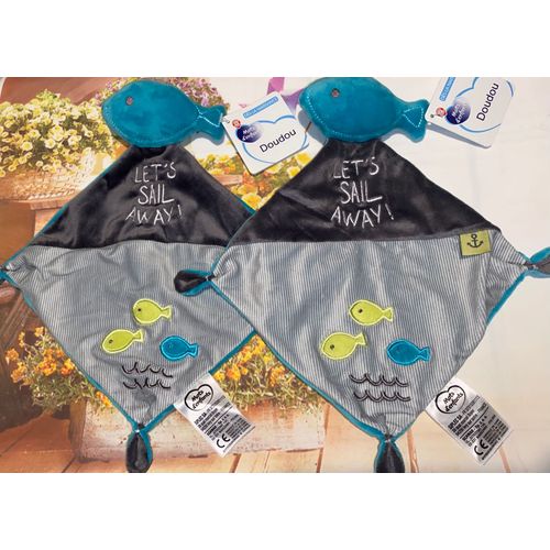 Doudou Posson Mots D'enfants Let's Sail Away Lot De Deux Doudous Poissons Jouets Bebe Naissance