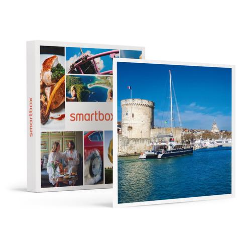 Croisière En Catamaran Au Coucher Du Soleil Pour 2 Adultes Et 2 Enfants À La Rochelle - Smartbox - Coffret Cadeau Sport & Aventure