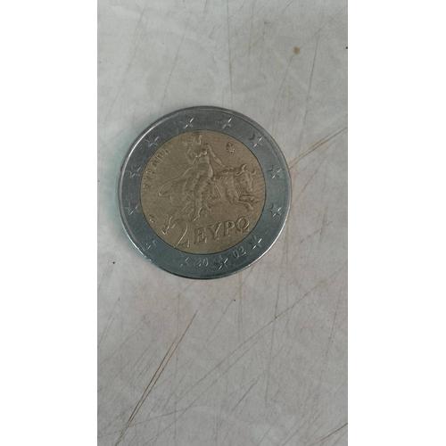 2€ Grec 2002 Frappé Par Finlande Et L Objet Contient De Graduation