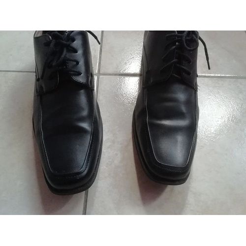 Chaussures De Ville - Occasion Homme Taille 42.