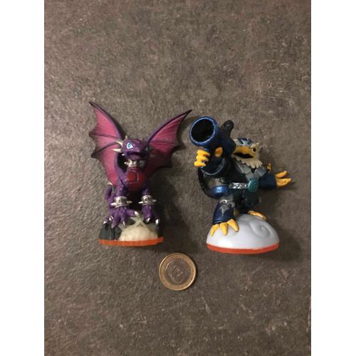 Lot De Deux Figurines Activision 2012 Skylanders