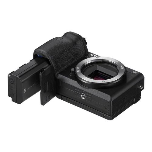 Sony a6600 ILCE-6600M - Appareil photo numérique - sans miroir - 24.2 MP - APS-C - 4K / 30 pi/s - 7.5x zoom optique objectif E 18-135 mm OSS - Wi-Fi, NFC, Bluetooth - noir