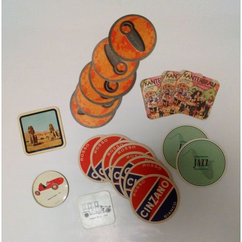 Lot De Dessous De Verres Divers