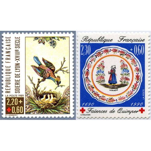 France1989 / 1990 Au Profit De La Croix Rouge, Très Beaux Timbres Neufs** Luxe Yvert 2612 Soierie De Lyon 18ème Siècle Et 2646 300 Ans Des Faïences De Quimper.
