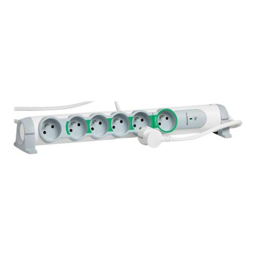 C2G Multi-Outlet Extension - Masters Slave Function - Protection contre les surtensions - connecteurs de sortie : 6 - 1.5 m cordon - blanc