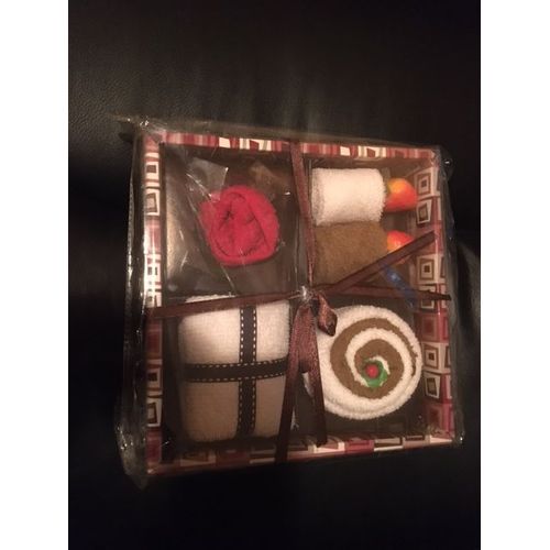 Serviettes En Boite Cadeau