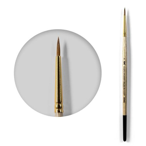 Marta Kolinsky Brush 2 Short-Ak Interactive