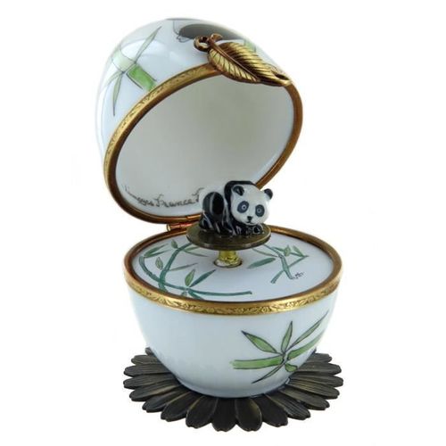 Le Beau Danube Bleu - Boîte À Musique En Forme D'oeuf - Oeuf Musical En Porcelaine De Limoges De Style Fabergé Avec Panda Animé.