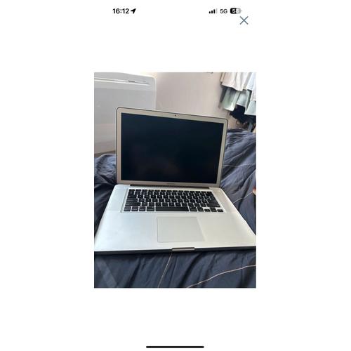 Apple MacBook Pro 15.4" Intel core i7 - Ram 4 Go - DD 500 Go