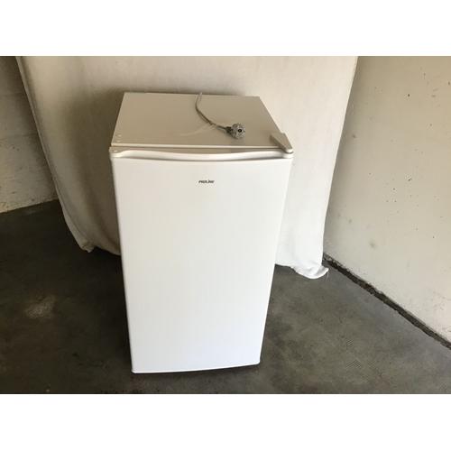 Petit réfrigérateur Proline 84x45x49 cm - Conservateur, 2 tablettes, 3 compartiments et un bac à légumes