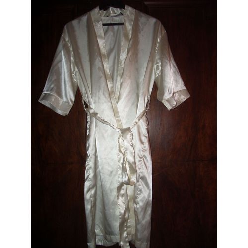 Robe De Chambre Taille 38/40 Écru Effet Satin Marque Chuchotements