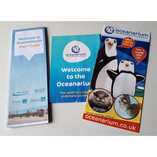 Welcome To Bournemouth (Angleterre)-Guide Avec Plan Détaillé Du Centre Ville-Édition 2015-59x42cm-Pliage Accordéon + 2 Dépliants De L'aquarium Oceanarium En Couleurs-En Langue Anglaise