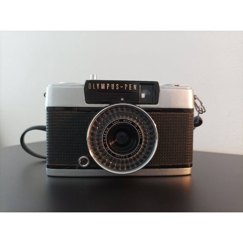 Olympus Pen EE-2