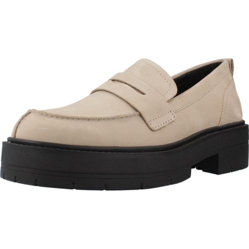 Geox D Spherica Ec7 Colour Beige