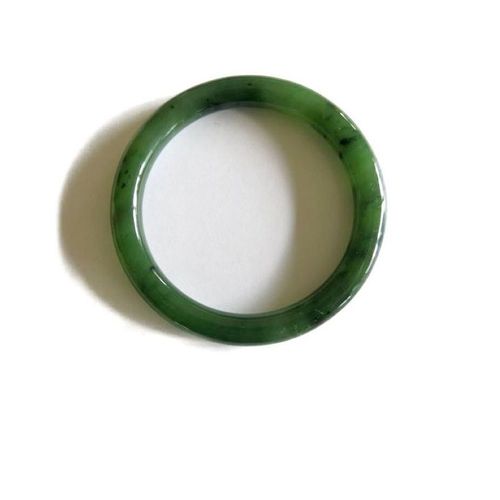 Bracelet Jade Vert Vraie Pierre Naturelle Gemme Jonc Diametre Int 6 Cm Larg 8 Mm Rigide Bijou Poignet Tradition Artisanat Chinois Jadeite Birmanie Joaillerie Bonheur Vertus Charite Modestie Sagesse
