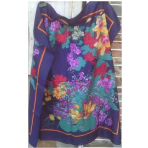 Foulard - En Polyester - Motif Floral - 77 X 80 Cm Environ