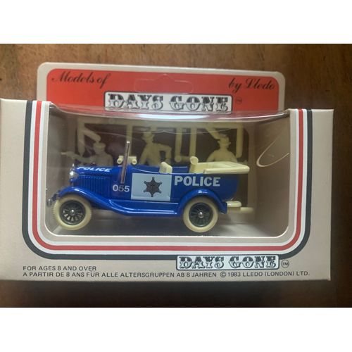 Cabriolet Police Days Gone Lledo Avec Boîte Et Figurines-Lledo