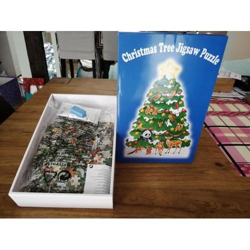 Christmas Tree Jigsaw Puzzle 1000 Pieces