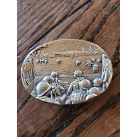 Médaille Table En Bronze Commémoration D-Day 6 Juin 1944
