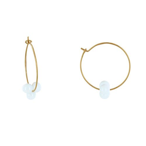 Les Poulettes Bijoux - Boucles D'oreilles Créoles Laiton Fermée Et Bouquet De Perles De Verre