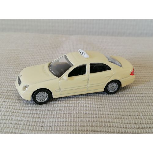 Voiture Mercedes Taxi Ho 1/87-High-Speed