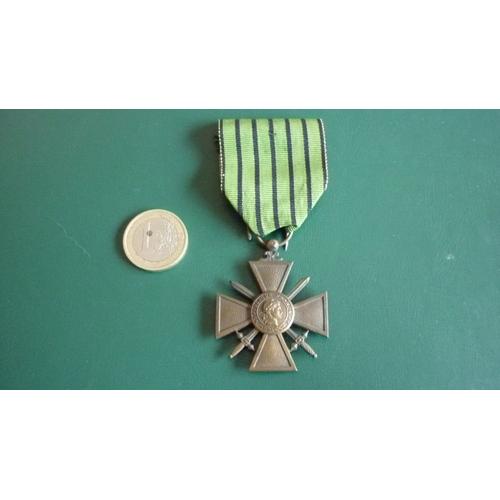 Croix De Guerre Modele Vichy 1939