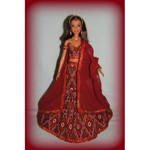 Poupée Barbie Pour Collection "Indienne 2"