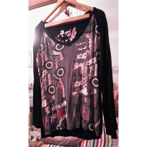 Tee-Shirt Col En V Noir/Coloré 42 Xl Desigual.