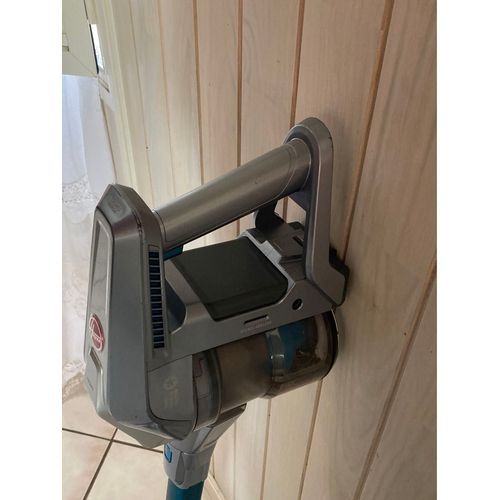 Aspirateur  balai hoover