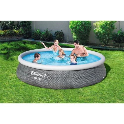 Kit Piscine hors sol autoportante BESTWAY - Fast Set - 396 x 84 cm - Ronde (Livrée avec une pompe de filtration)