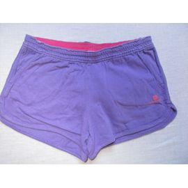 Short Violet, 6 Ans