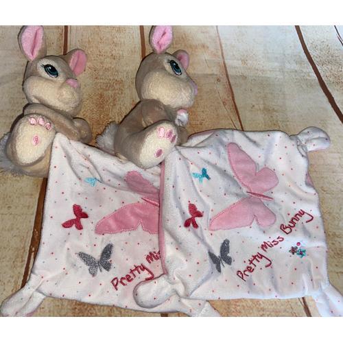 Doudou Lapin Pretty Miss Bunny Lot De Deux Doudous Lapins Disney Baby Kiabi Peluches Mouchoir Papillons Roses Jouets Bebe Poupee Fille