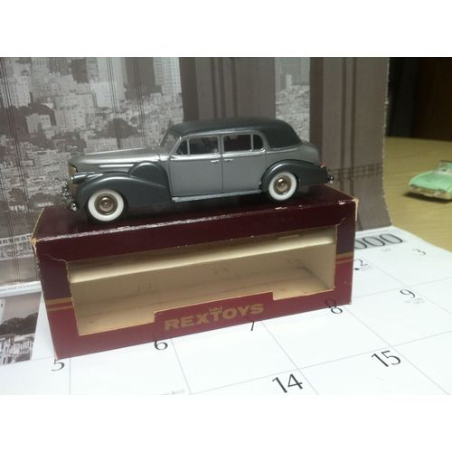 Cadillac Fleetwood 1938 - Whitebox 1/43-Rextoys