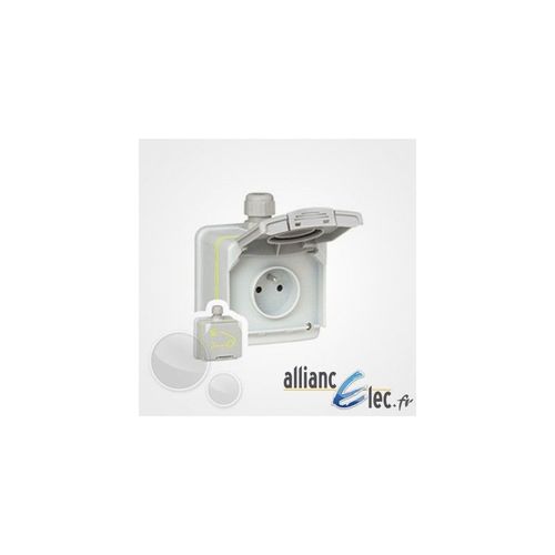 PRISE VE 3KW F/B IP66