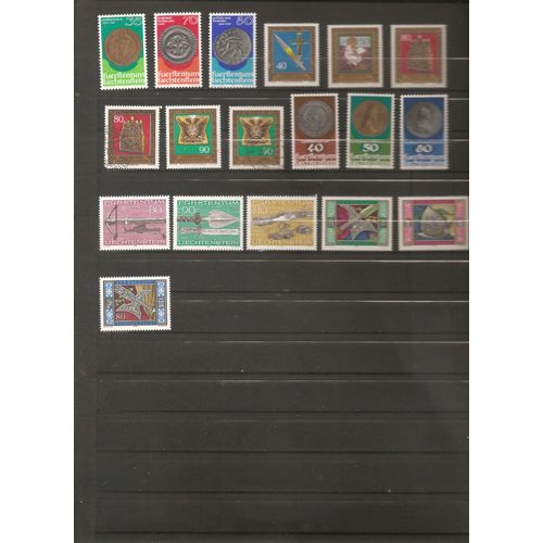 16 Timbres Neufs Et 2 Oblitéré Liechtenstein 1977 Monnaies Joyaux Et Armes