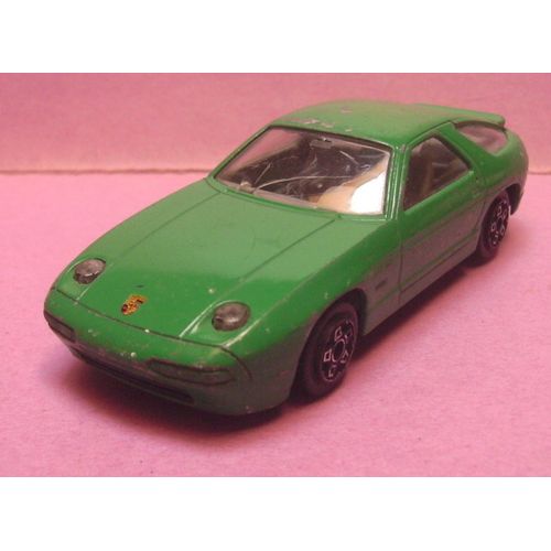 Porsche 928 S4 - 1/43ème - Burago - (Code 4191) --Bburago