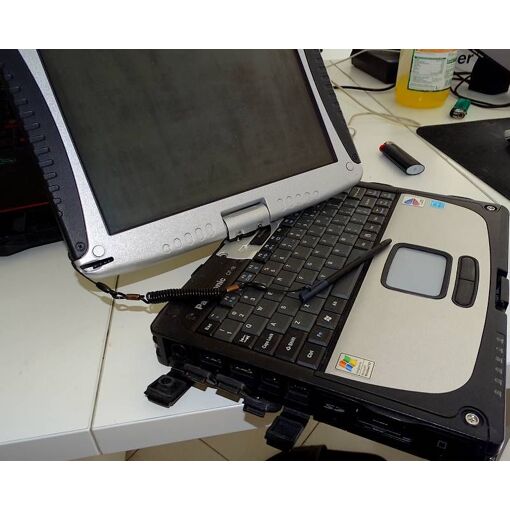Panasonic Toughbook CF-18 MK4 - 10.1" Intel Celeron - 1