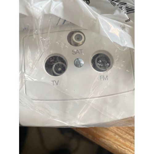 Prise Tv alcyon Schneider ALB74329