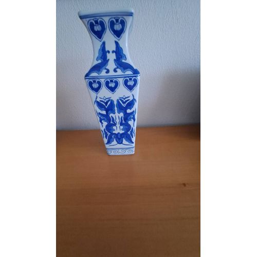 Vase octogonal en porcelaine antique îles chinoises