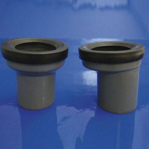 Sortie de cuvette WC PVC T-90-e excentrée 90