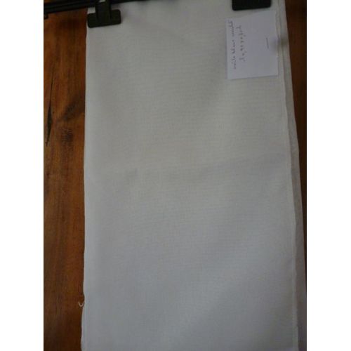 Coupon Voile Blanc À Dessins Verticaux Mouchetés
