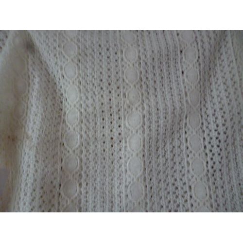 Rideau Blanc En Dentelle À Dessins Verticaux.0,90 X 0,70