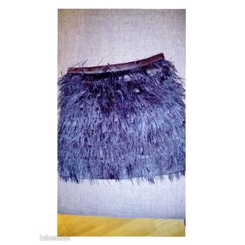 Jupe En Plumes D'autruche