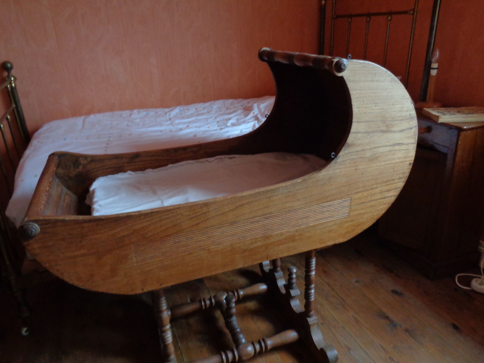Berceau Ancien Bois A Prix Bas Neuf Et Occasion Rakuten