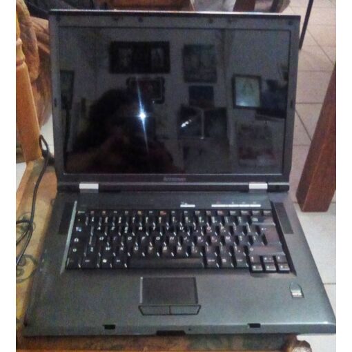 Lenovo 3000 N100 0768 - 15.4" Intel Core 2 Duo - 2 Ghz