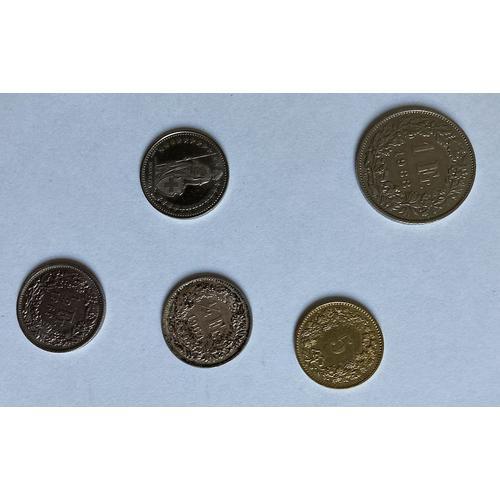 5 Pièces Suisses : 5 Centimes (1988) / 1/2 Francs (1964/69/94) & 1 Fr (1968)