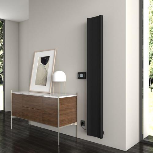 Carisa Boreas B Radiateur Électrique Vertical -Éco-énergétique, Design Moderne, Noir, 180 x 27,5 cm