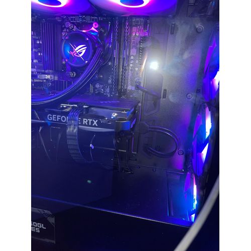 PC GAMER AMD RYZEN 9 5900X - 3.7 Ghz - Ram 32 Go - SSD 2 To