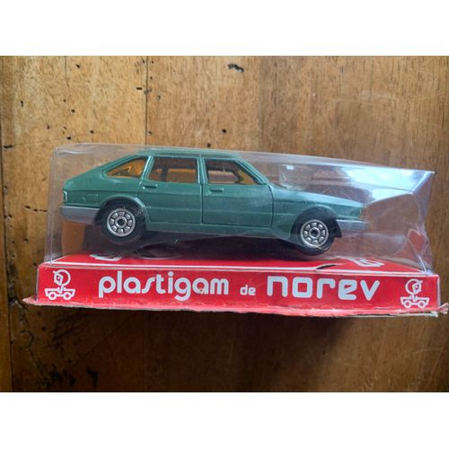 Talbot 1510 Plastigam Norev 323 Avec Boîte-Norev