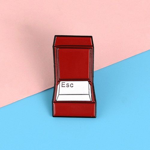 Roman Rouge Boîte À Bijoux Esc Émail Épinglette Ordinateur Évasion Bouton Broche Sortie Clé Fixe Vêtements Épingles Pour Femmes Et Hommes